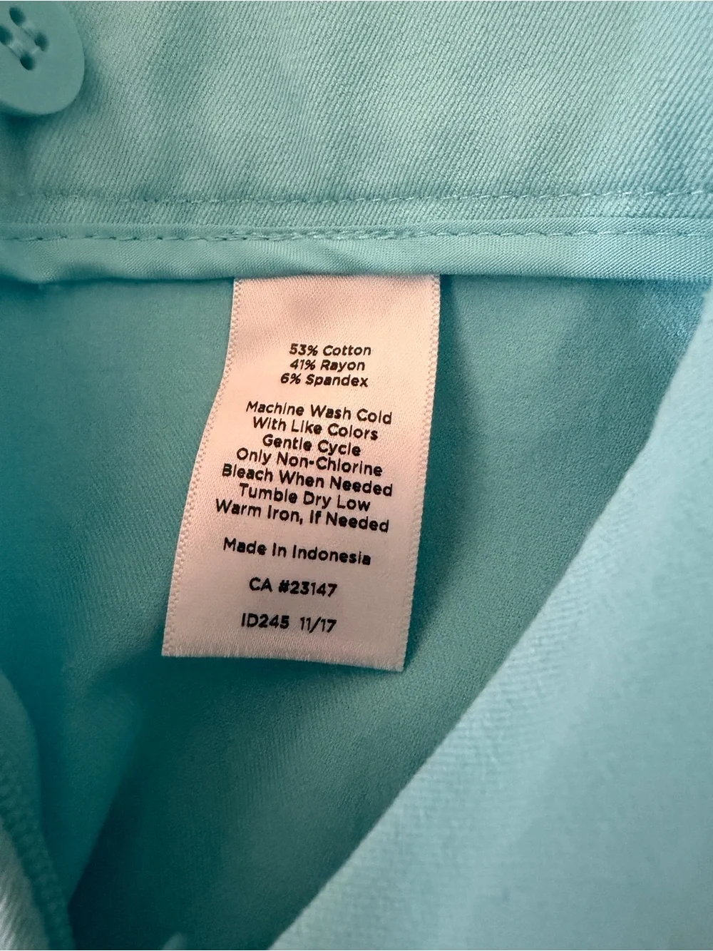Talbots Chatham Crop pants with scalloped edges. Tiffany Blue size 16P NEW
